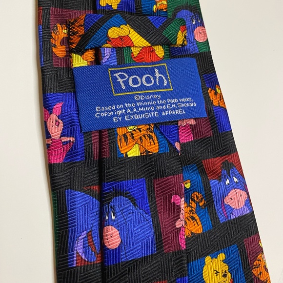 Disney Men’s Pooh Bear and Friends Tie - Picture 3 of 5